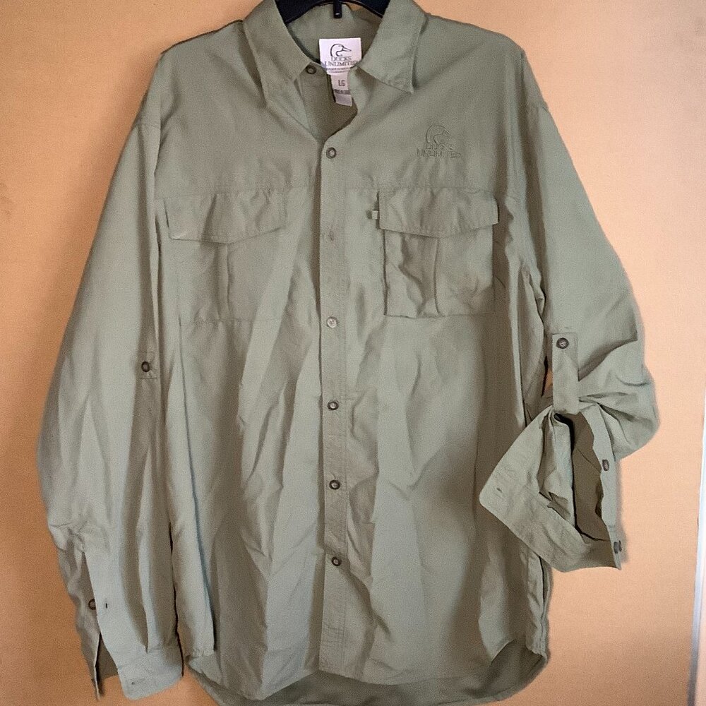 Ducks Unlimited Men Olive Colored Fishing Jacket